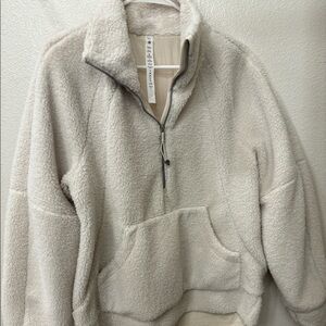 Lululemon cream oversized sherpa pullover XS/S